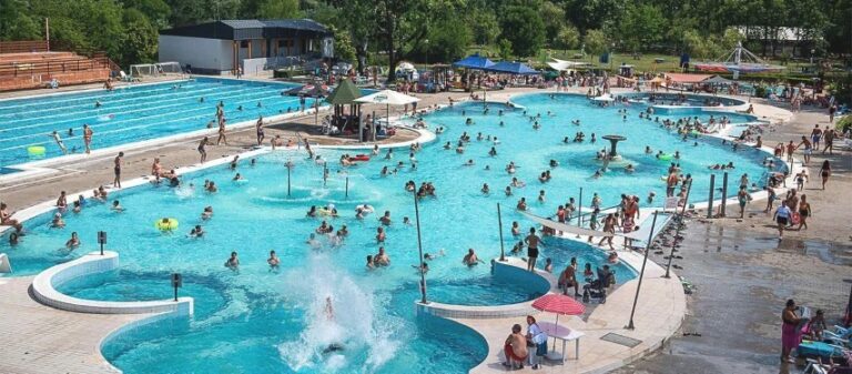 csepeli strand 2 1 768x337